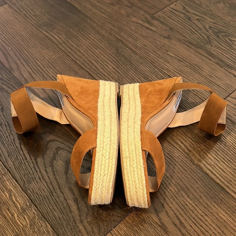 Steve Madden brown suede espadrille ankle strap platform wedge sandals Size 11